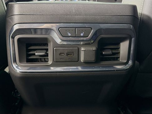 Used 2022 GMC Sierra 2500 AT4 w/ Gooseneck/5TH Wheel Package image 25