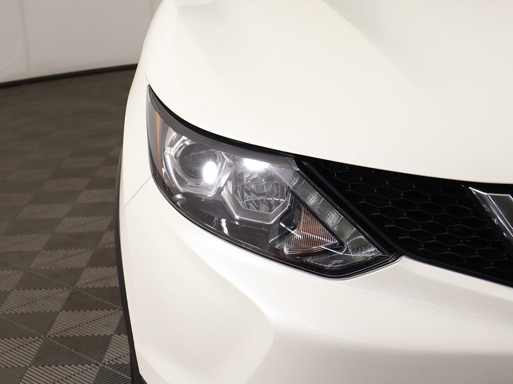 Used 2019 Nissan Rogue Sport SL w/ Premium Package AWD/4WD image 15