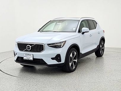 Used 2024 Volvo XC40 B5 Plus w/ Climate Package