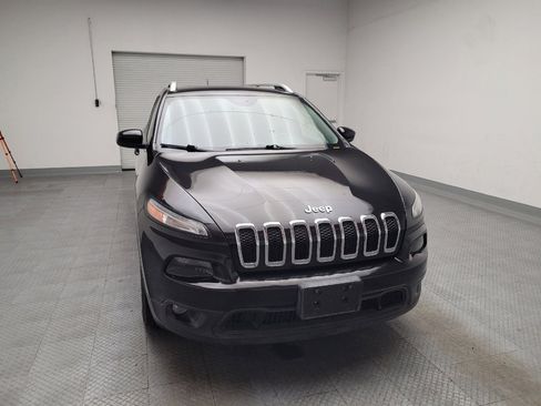 Used 2015 Jeep Cherokee Latitude FWD image 14