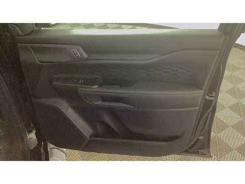 Used 2024 Ford Ranger XL w/ Trailer Tow Package image 9