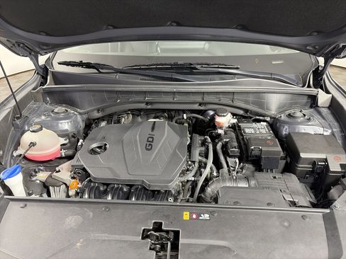 Certified 2022 Kia Sorento S w/ Panoramic Sunroof Package image 48