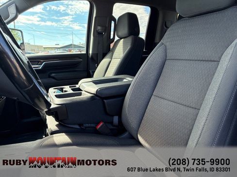 Used 2024 GMC Sierra 2500 SLE AWD/4WD image 11