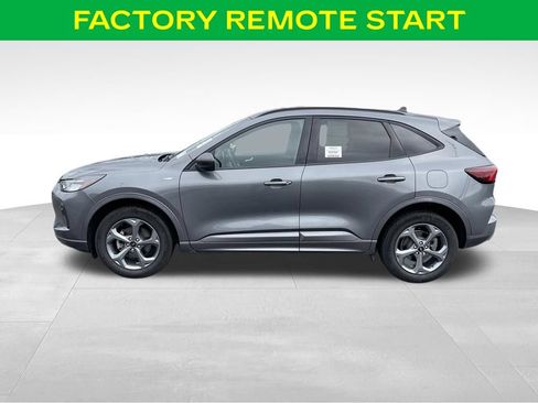 Used 2024 Ford Escape ST-Line w/ Tech Pack #1 AWD/4WD image 7