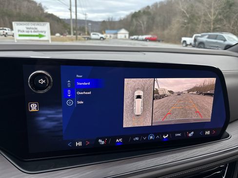 New 2026 Chevrolet Suburban LT w/ Comfort Package image 20