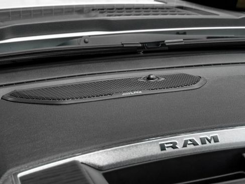 Used 2023 RAM 1500 Laramie AWD/4WD image 34