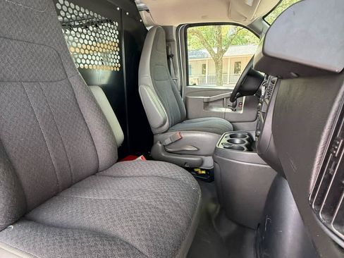Used 2025 GMC Savana 2500 w/ Driver Convenience Package RWD image 11