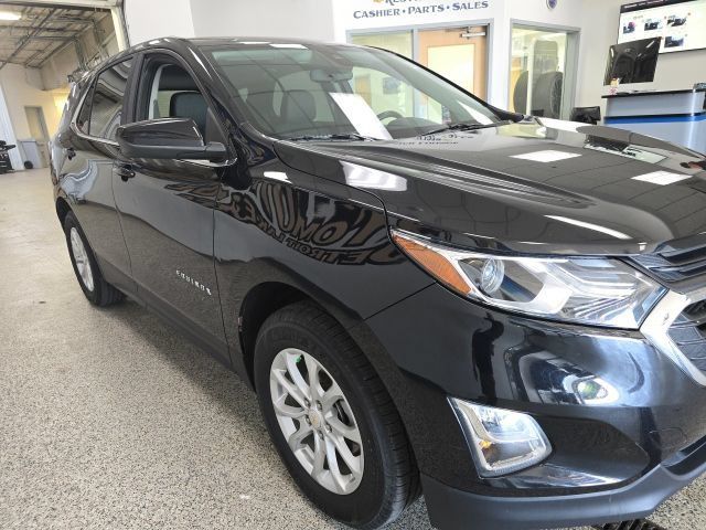 Used 2021 Chevrolet Equinox LT AWD/4WD image 3