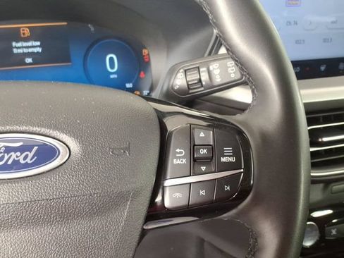 Used 2023 Ford Escape Platinum AWD/4WD image 18