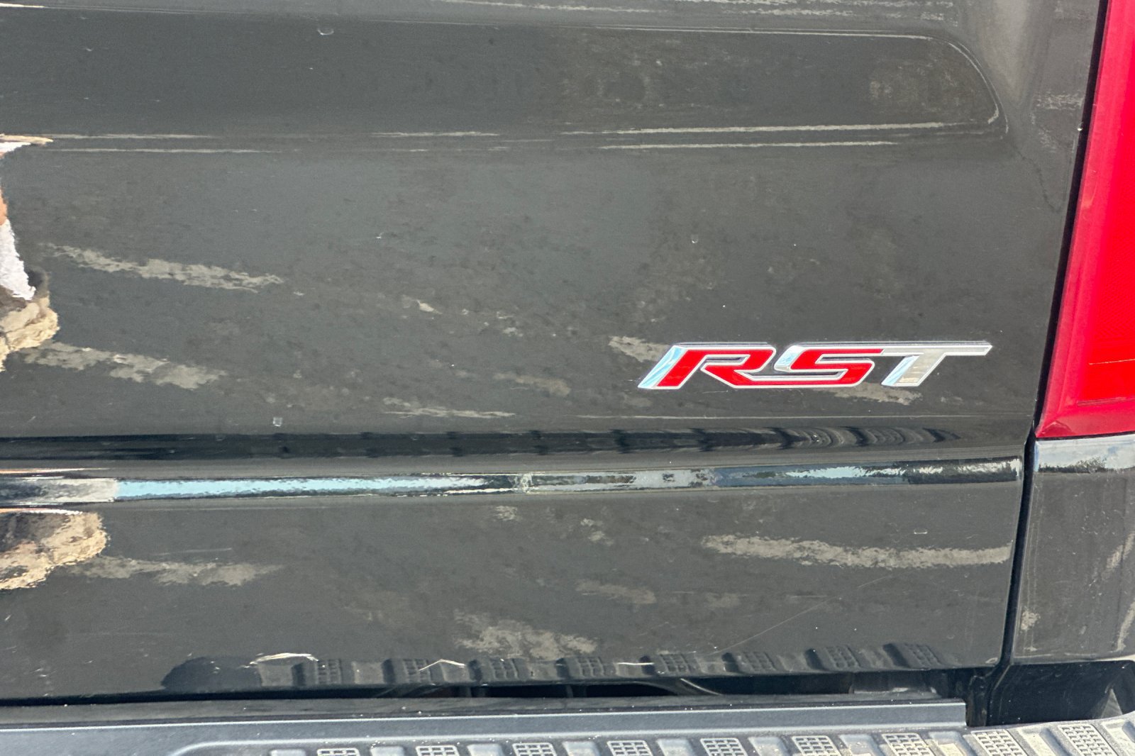 Used 2026 Chevrolet Silverado 1500 RST RWD image 48