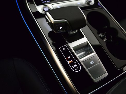 New 2026 Audi Q8 Premium Plus image 14