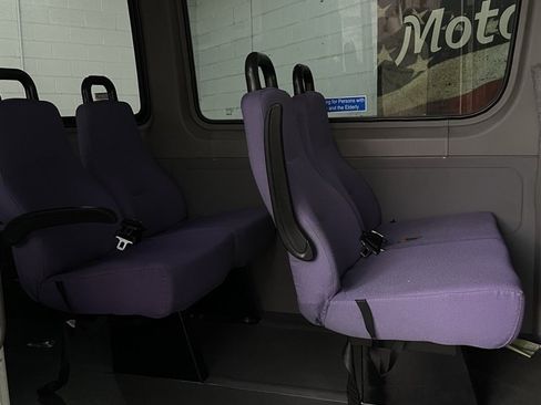 Used 2008 Dodge Sprinter 3500 w/ Window Group Iv Fixed Glass image 15