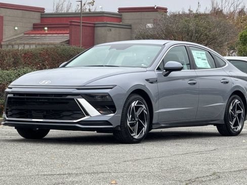 New 2026 Hyundai Sonata SEL FWD image 8