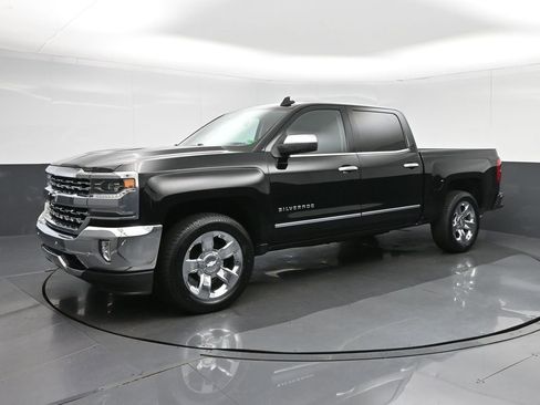 Used 2017 Chevrolet Silverado 1500 LTZ w/ Sport Package image 3