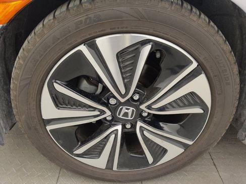 Used 2018 Honda Civic EX-T image 31