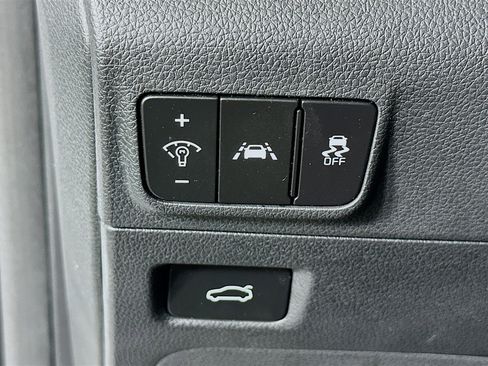 Used 2024 Kia K5 GT-Line image 16