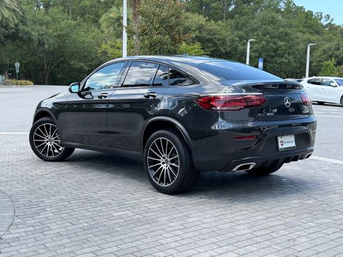 Used 2023 Mercedes-Benz GLC 300 4MATIC Coupe image 2