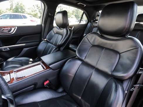 Used 2020 Lincoln Continental AWD w/ Premium Package image 47