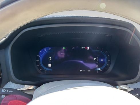 Used 2024 Volvo S60 B5 Plus w/ Climate Package image 3