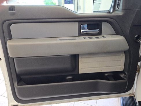 Used 2014 Ford F150 XLT AWD/4WD image 17