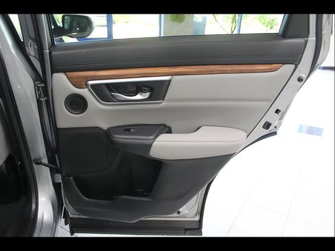 Used 2020 Honda CR-V Touring image 20
