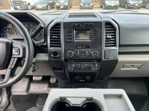 Used 2017 Ford F150 XLT image 21