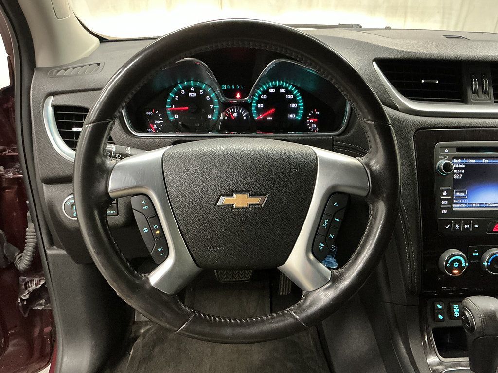 Used 2017 Chevrolet Traverse LT w/ Style and Technology Package AWD/4WD image 16