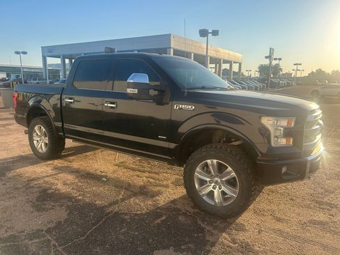 Used 2016 Ford F150 Platinum w/ Equipment Group 701A Luxury AWD/4WD image 8