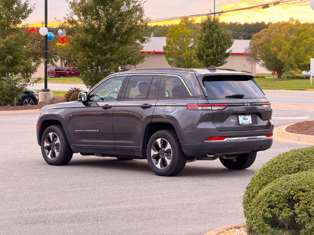 Used 2024 Jeep Grand Cherokee Limited 4xe AWD/4WD image 5