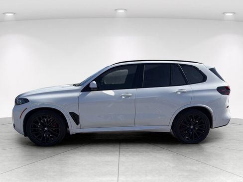 Used 2024 BMW X5 xDrive40i w/ M Sport Package AWD/4WD image 7