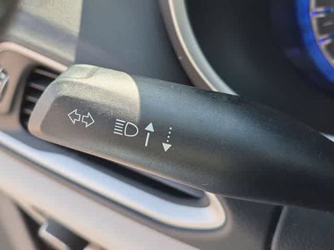 Certified 2022 Chrysler Pacifica Touring-L FWD image 28