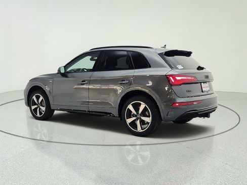 Used 2023 Audi Q5 2.0T Premium Plus w/ Premium Plus Package AWD/4WD image 7