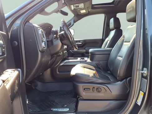 Used 2020 GMC Sierra 3500 AT4 w/ AT4 Premium Package AWD/4WD image 18