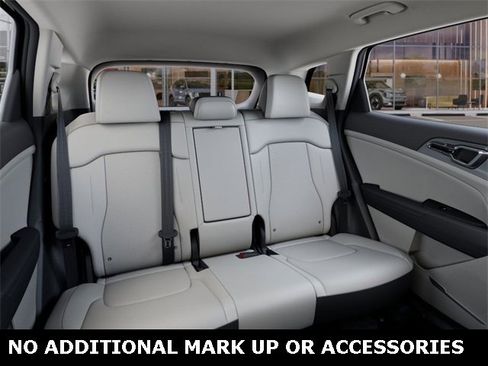 New 2026 Kia Sportage EX image 16