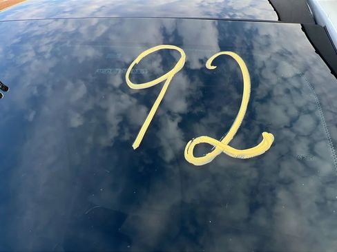 Used 2015 Toyota Venza XLE image 33