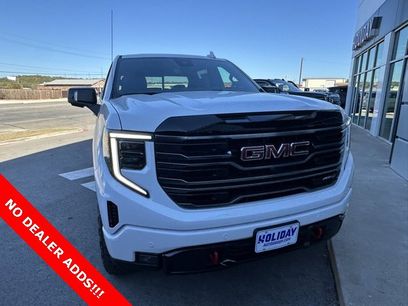 New 2026 GMC Sierra 1500 AT4 w/ AT4 Premium Package