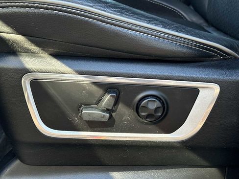 Used 2020 RAM 1500 Laramie image 14