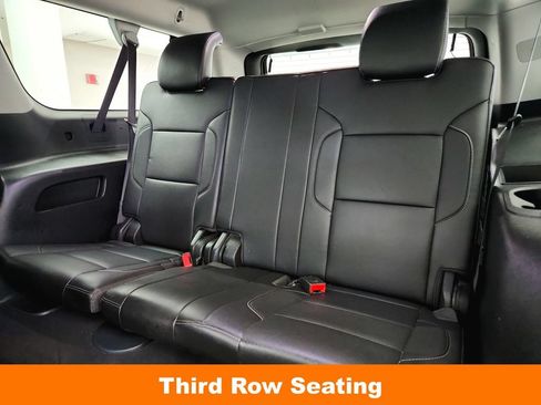 Used 2019 Chevrolet Suburban Premier AWD/4WD image 28
