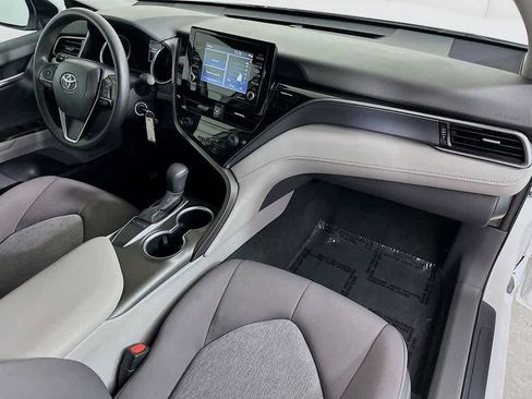 Used 2024 Toyota Camry LE image 31