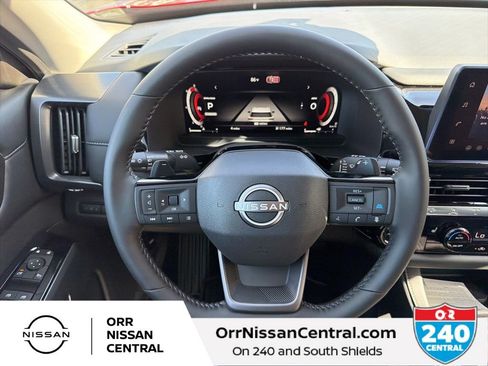 New 2026 Nissan Pathfinder SL FWD image 23