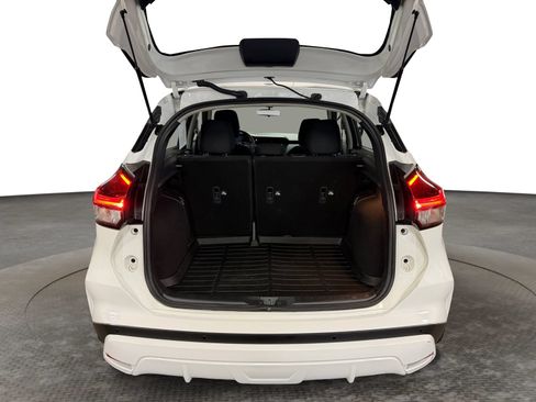 Used 2024 Nissan Kicks S FWD image 23