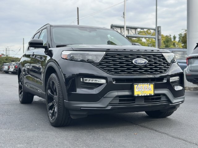 Certified 2023 Ford Explorer ST-Line w/ Class IV Trailer Tow Package AWD/4WD image 49