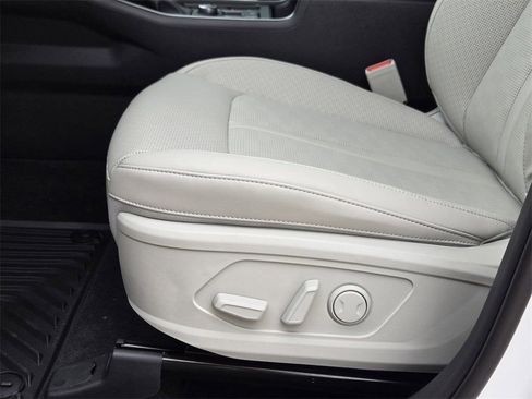 New 2026 Kia Sorento S FWD image 19