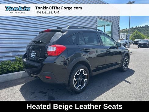 Used 2017 Subaru Crosstrek 2.0i Limited AWD/4WD image 3