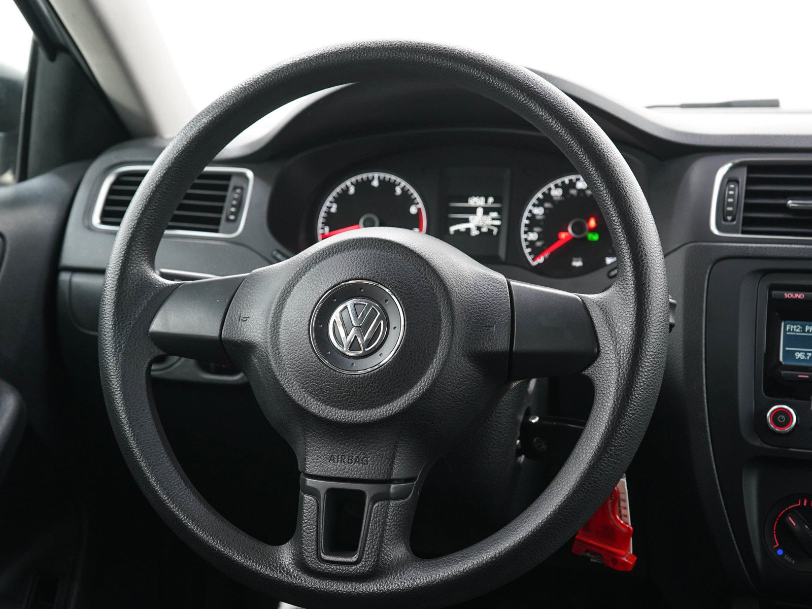 Used 2014 Volkswagen Jetta S FWD image 15