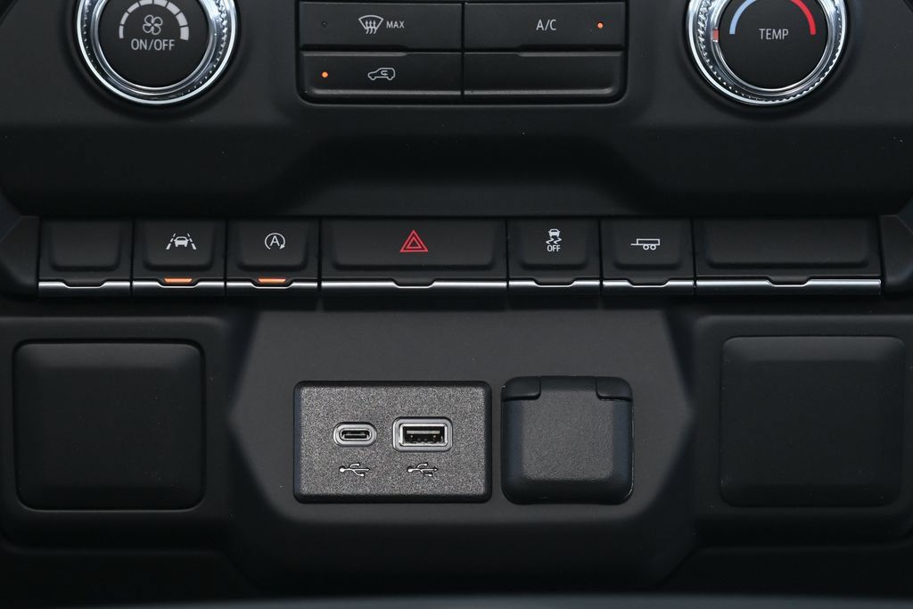 Used 2026 GMC Sierra 1500 Pro RWD image 27