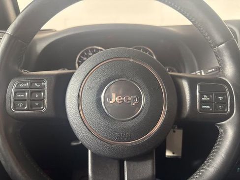 Used 2016 Jeep Wrangler Unlimited Sport w/ Connectivity Group image 16