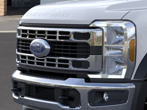 New 2026 Ford F450 XL RWD image 17