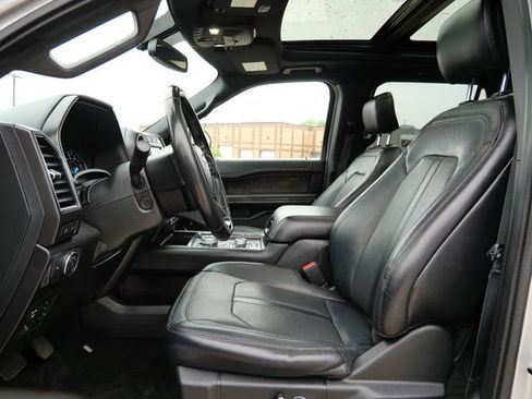 Used 2019 Ford Expedition Max Limited AWD/4WD image 11