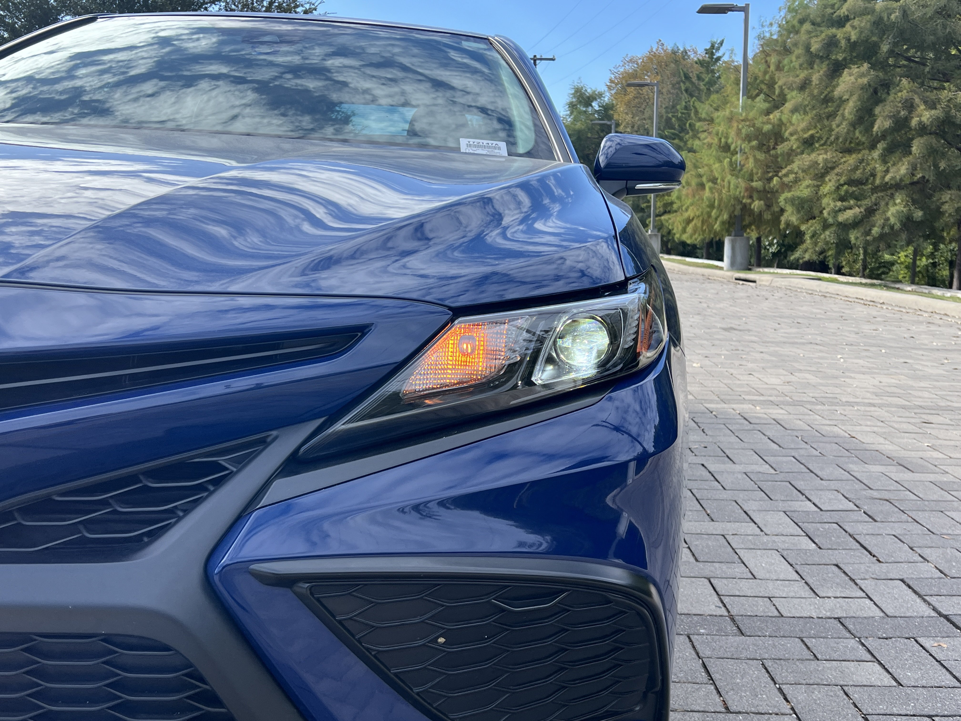 Used 2024 Toyota Camry SE FWD image 5